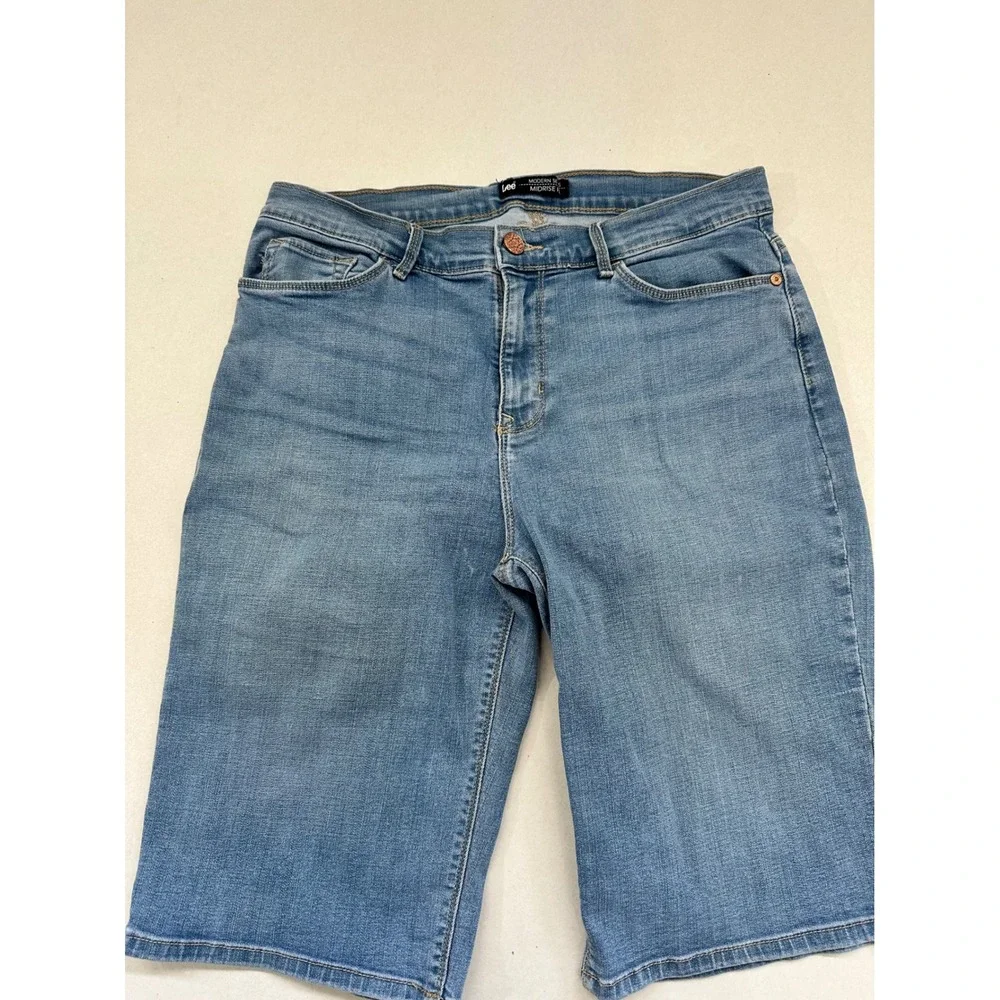 Lee Modern Series Mid Rise Denim Bermuda Shorts Light Wash 11